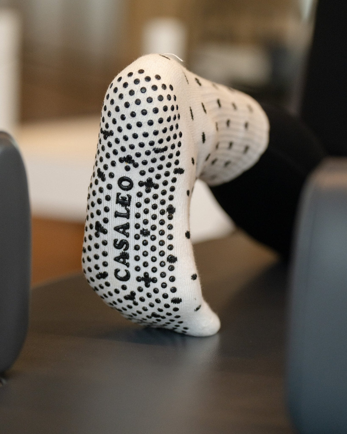 Grip-Sohle der casaleo Pilates Socken